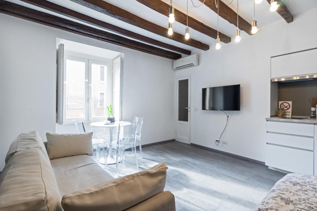 Milano Apartments Porta Genova Экстерьер фото